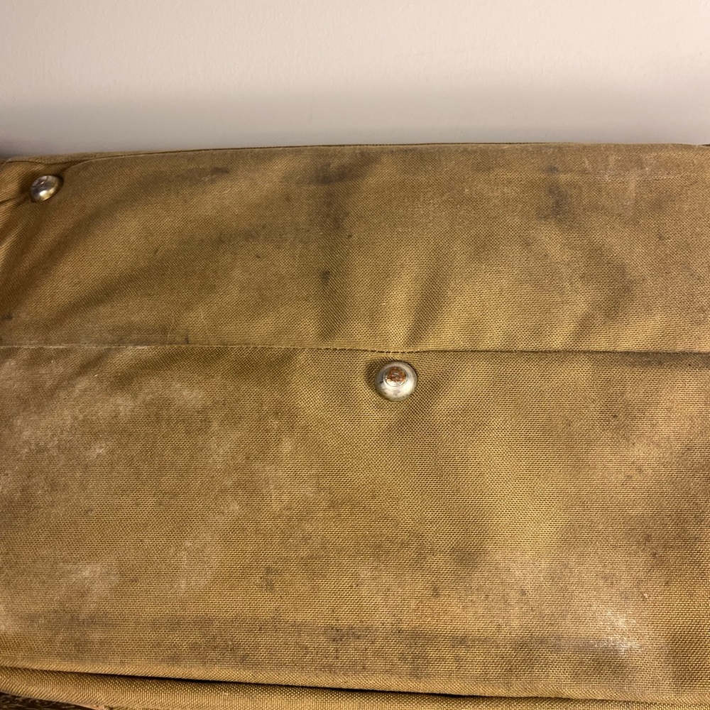 L.L. Bean vintage Men's Tan canvas leather  Duffel Bag medium size - Picture 16 of 16